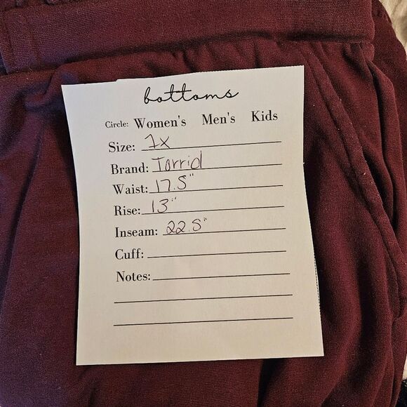 Torrid Ponte Paperbag Waist Cropped Pants. Burgundy Purple 1X - Picture 6 of 9